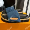 Slippers Designer Slides Women Platform Sandals Classic Beach Beach Outdoor Scuffs Nasual Shoes Denim منقوش ناعم شنيع حذاء 35-43 مع صندوق