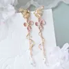 Ölümsüz kiraz çiçeği ile Japonya ve Güney Kore'den sıcak satış Instagram asimetrik küpeler zarif ve minimalist mizaç çiçek küpe küpeleri