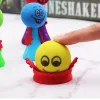 10pcs plastikowe lalki skok bounce elf zabawki dla dzieci losowe dzieci przyjęcie dziecięce urodziny mało man multicolor zabawna zabawka fajny prezent
