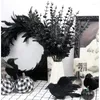 装飾的な花10pcsユーカリ茎ハロウィーンパーティーホームオフィスブーケウェディングディー装飾用の黒い人工葉の装飾