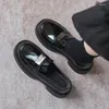 Chaussures habillées Mary Jane Muis de femme Round Toe Femme Footwear Foot Women's Oxfords Clogs Plateforme Low Talon