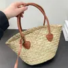 Yaz saman çanta tasarımcısı çim dokuma çantalar kadın sepet çantası plaj çanta kadın lüks tote çanta tasarımcıları omuz çantası moda m cüzdanlar