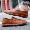 Casual Shoes Design Loafers Men 2024 Autumn High Quality Pu Men's Outdoor Fashion Mjuk och bekväm promenad Flat