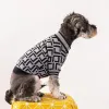 Nuevo lujo clásico clásico gran diseño para perros ropa para perros invernal suéter de punto cálido gatos prendas de moda ropa para perros para perros pequeños accesorios especiales