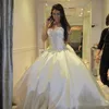 Ivory Bling Pnina Tornai Ball Gown Wedding Dresses Sweetheart Sparkly Crystal Backless Chapel Train Bridal Gowns Cheap Wedding Gowns 239R