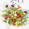 Dekorative Blumen 100pcs Mini Rose Künstliche Köpfe 2 cm Knospen Stoff Blume Hochzeit Dekoration Handwerksmittel versorgen Ribbon Bogenknoten Geschenkdekoration