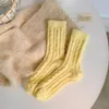 Chaussettes pour hommes hivernales de pâte frite pour enfants torse de la toison chaude solide moyen des filles épaissies de filles