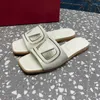 Slippers zomer vrouwelijk luie echt lederen materiaal vierkante kop sandalen hol bovenste comfort foot feel vrouwen thuisschoenen