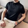 T-shirt sans trace de soie glace Business Casual Color Color Half mandeve High Elasticity Top Silk Smooth Breathable Polo Shirt 240409