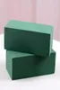 10pcs blocos florais Brick Flower Holder Florist Flower Styro Green Bricks Aplicado seco ou molhado para flores artificiais Q11266873107