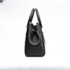 2024 Designer Bag Luxury Bag Tote Bag Axel Bag Crossbody Bao Ny mode Atmosfär Läder All-Match Ladies Tote Top Layer Cowhide Handväska Kvinnor