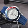 Classic Men's Luxury Watch Tres Quartz Movimiento de acero inoxidable que muestra una correa de acero calendario o correa de silicona