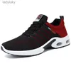 Athletic Shoes Mens Sports Shoes Lätt luftkudde Rinnande skor Utomhus Leisure Shoes Herr Spets Training Shoes Tenis Shoes Zapatillas HOMBRE C240412