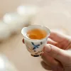 1 PC Chińskie ceramiczne herbata mistrz ręcznie robiony zamsz jadeiła biała porcelanowa miska herbaty ręcznie malowana ptaszka herbaty domowy zestaw herbaty