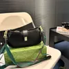 Högkvalitativ axelväska Designer Fangle Underarm Package Women Luxurys Handväska klassiker Läderkedja Crossbody Flap Bag Tote Bag Wallet Multi
