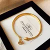 Bangle Exquisite Vintage Opening Bracelet With Lotus Breed Pendant Alloy Gold Plated Gift For Women