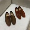 2024 New Casual Shoes Valk Moccasins for Mens 빈티지 브라운 살구 가죽 로이퍼 디자이너 피아나 런닝 스니커 로로 플랫 트레이너 야외 여행용 테니스 신발 테니스 신발