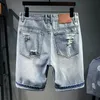 Sommer lose Männer zerrissene Shorts, nostalgische gerade kurze Jeans, hellblau, geeignet für 50-142 kg Männer