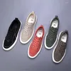 Casual Shoes 2024 Herren -Leinwandbrand Schnürung atmungsaktiv für Männer Mode Flats Outdoor -Sneaker vulkanisch