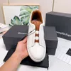 Buty męskie są popularne w Internecie High-end Mens Buty Zegna Oryginalne skórzane buty na desce Low Cut Małe białe buty Elastyczne i jedna stopa leniwe buty dla mężczyzn