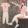 COREAN SIMS BAMBINI GIURNI GIURNI SUDIE Adolescente Cartoon Cartone Cotton Tshirtsport Pants Studenti Set di vestiti 240408