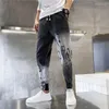 メンズジーンズの男性カウボーイパンツブラックメン用スキニーズボンのスリムフィットタイトなパイプポケットレトロなスタイリッシュなオリジナル2024ファッション