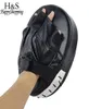 High Quality 1 Piece Blackred Boxing Mitt Mma Target Hook Jab Focus Punch Pad Safety Mma Training Gloves Karate6729888