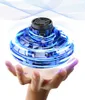 360 Mini OVNI giratório Trickout Flying Spinner Boomerang Brinquedos relaxantes Drones Flynova com carregamento USB e luzes LED5170663