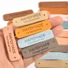 20pcs 5,5x1,5 cm Rectangle en polychrome Étiquettes en relief pour vêtements pour enfants Accessoires de couture Diy Supplies Handmade Garment Tags C3434