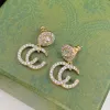 Luxury Gold Stud örhängen designer för kvinnor diamant runda örhängen stud brev örhängen smycken set valentine dag gåva engagemang