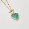 Fuwo all'ingrosso Natural Amazonite Neckace, pietra a forma di cuore d'amore con gioielli a catena dorato da 17 "/22" nc476 5 pezzi/lotto