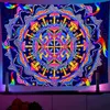 Psykedelisk UV reaktiv fluorescerande tapestry svamp heminredning vägg hängande trolldom skalle blommor ljust under blått ljus