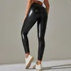 Pantalones activos Mujeres Leggings de cuero PU negro Pantalones de cintura alta sexy espeso Pantalon Mujer