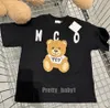 Sommer Kinder Luxusdesigner Infant T-Shirts Mädchen Jungen Hemden Bären Muster Tees Frühling Kurzarm Kinder Kleidung Outwee