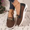 Scarpe casual piatti catena da donna moca