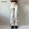 Pantalon de cargaison de streetwear de Jeans pour femmes Ins White Pocket Low Rise Y2k Baggy Harajuku pantalon de jambe large droit automne 2024