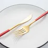 Conjuntos de utensílios de jantar conjunto de aço inoxidável jantar preto faca dourada garfo de talheres de talheres de cozinha talheres de mesa de mesa