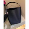 Branded Handbag Designer Sells Women's Bags at 65% Discount Specially Digned Luxury Bucket Bag Row Fashion One Shoulder Commuting for