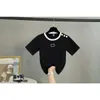 Diseñador de camisetas para mujeres camisas para mujeres con cartas y camisetas de moda con letras bordadas Camiseta de manga corta Mujeres ropa de verano Tamaño de lujo S-xl