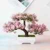 Dekorativa blommor grönt bonsai trädkontor bord dekoration hållbara material lågt underhåll vackert utformad konstgjord krukväxt blomma