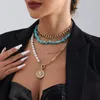 Colliers pendants élégants bijoux perlées de perle Boho Collier turquoise en couches en carton de trombone Cercle de chaîne métallique Choker pour les femmes