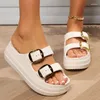 Slipare kvinnors sandaler Gladiator Platform Summer Women Flat Fashion Casual Metal Buckle Soft Bottom Ladies