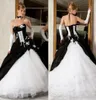 Robes de bal vintage Robes de mariée en noir et blanc Backless Corset victorien Gothic Plus Taille Mariages Bridal Robes Robe7739161