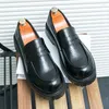 Casual schoenen Spring heren mode dikke zool formeel lederen merk klassiek zwart/bruin heren zakelijke derby