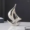 Dekorative Figuren Luxus Wohnkultur Segelboot Skulptur Ornament Moderne Wohnzimmer Schreibtisch Zubehör Boot Statue und Bastelgeschenke