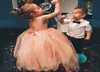 Leuke 2017 Satin TuLle Ball Jurk Flower Girl -jurken voor bruiloften goedkoop hart uitgesneden met schuif vloer lengte verjaardagsfeestje jurk EN3711164