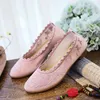 Casual Shoes Veowalk Peacock Sequins Embroidered Women Scalloped Jacquard Cotton Flat Soft Comfortable Ladies Pointy Toe Ballets