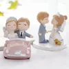 Party Supplies Cute Style Bride and Groom Wedding Cake Topper Figurer Engagemang /Bröllopsdekoration av blandad bil Dekortion