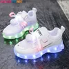 Sneakers Breathable Wear-resistant Baby Luminous Sneakers Boys Girls With Lights Shoes Summer Kid Shoes Children Casual Luminous Sneakers Q240412