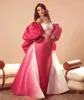 Festklänningar lyxiga rosa sjöjungfru av axel puffiga ärmar aftonklänning med sidosam för kvinnor arabiska bröllop födelsedag prom klänning